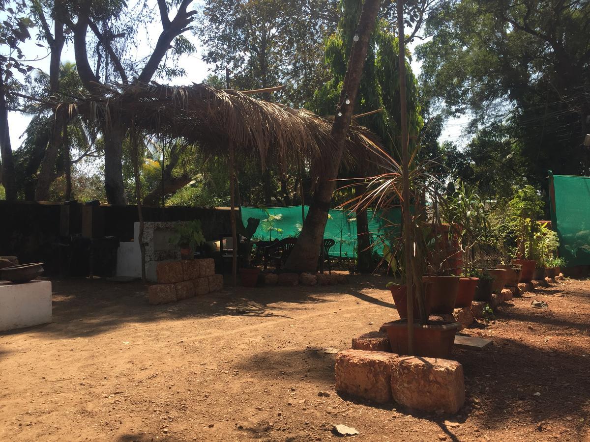 Homestay The Old House Homestay Guirim
